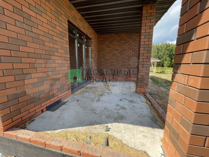 Коттедж 124 м² на участке 8 сот.