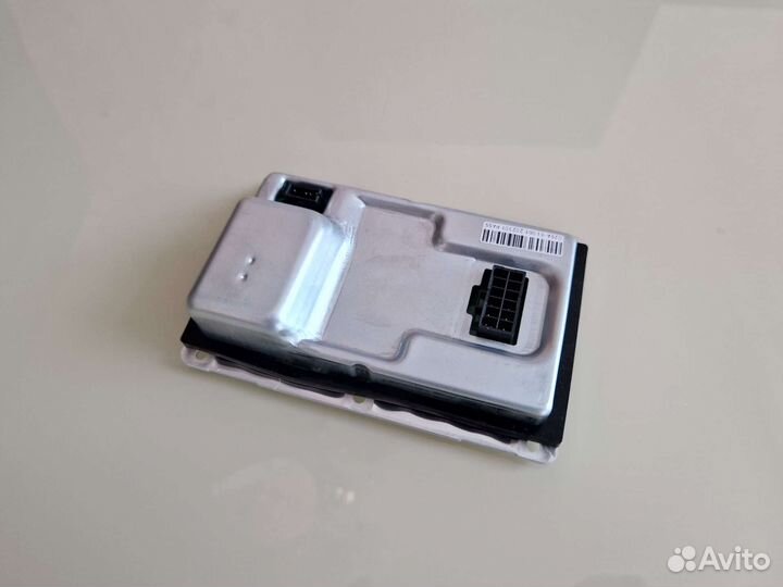 Блок розжига ксенона Valeo lad5g 89030461