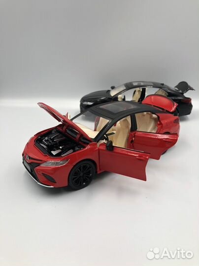 Металлическая машинка тойота камри игрушка