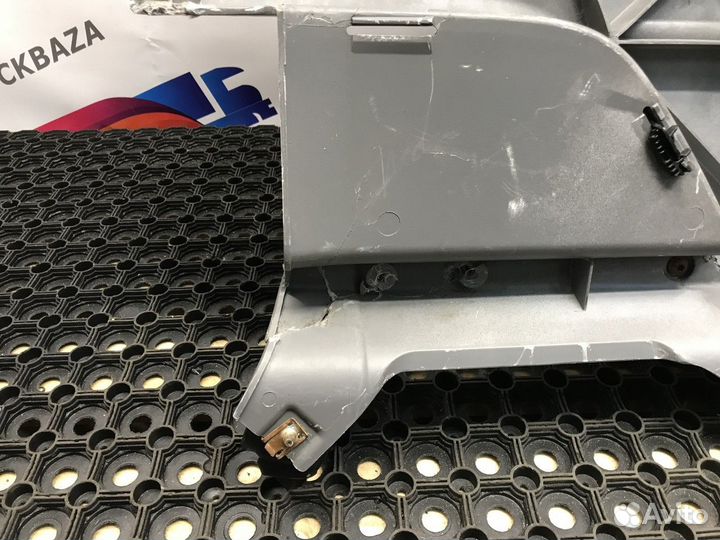 Угол бампера левый Mercedes-Benz Axor