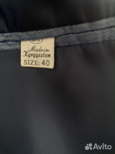 Продам костюм 40 размер