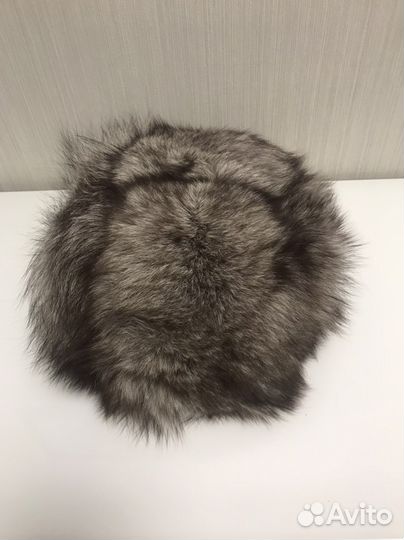 Шапка меховая. Обьем головы 56 см