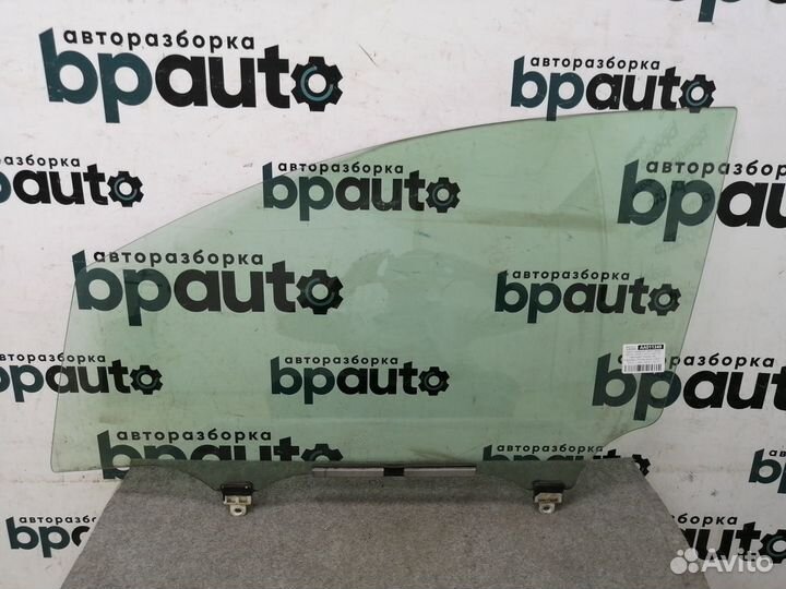 Стекло передней левой двери 68102-12A50 Toyota