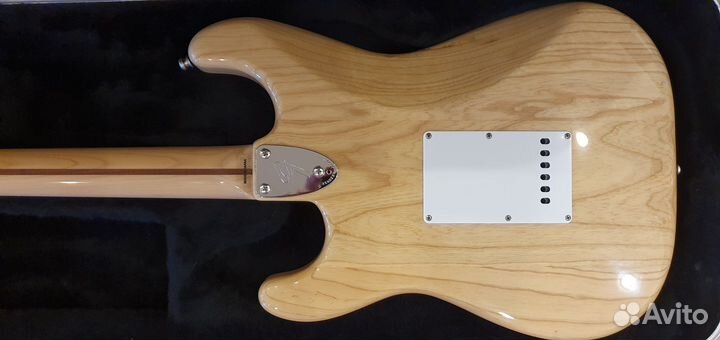 Fender Stratocaster ST-71 Japan