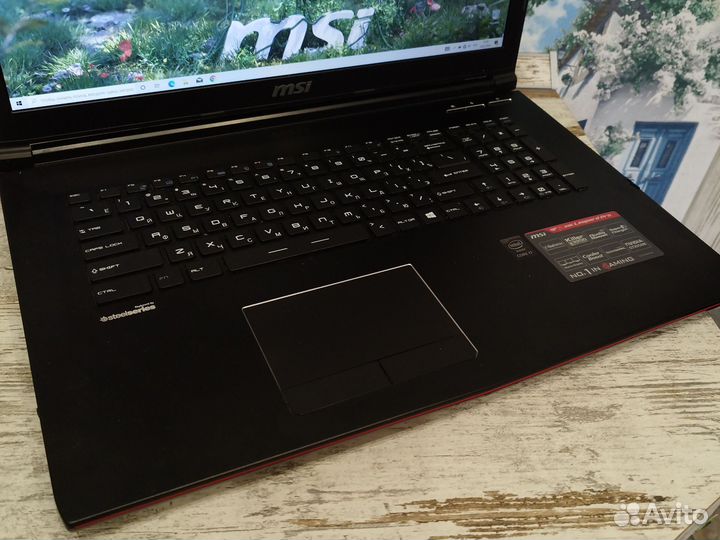 Игровой Рептилоид MSI (17'3/i5-4ядр/GTX/SSD250+1TB