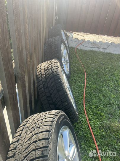 Viatti Brina Nordico V-522 215/55 R16