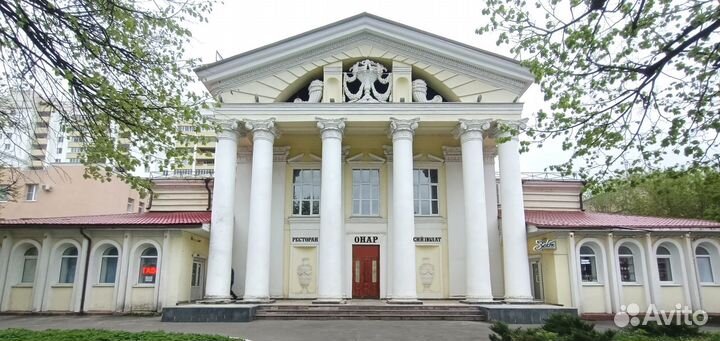 Администратор ресторана