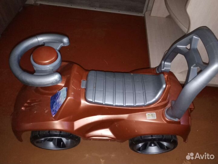 Машинка каталка