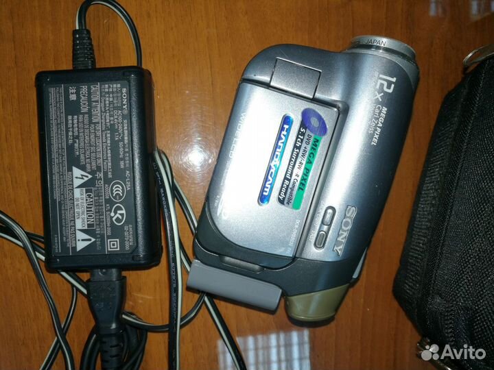 Видеокамера sony handycam