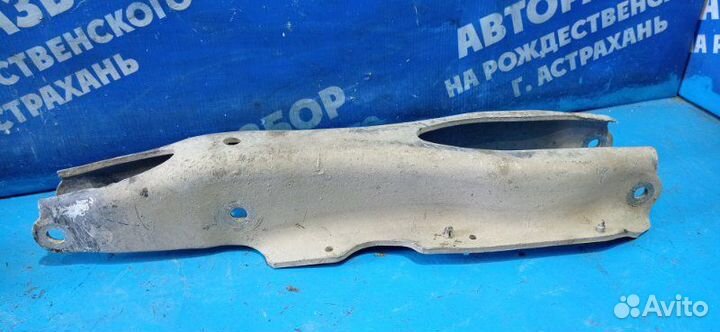 Рычаг задний поперечный Mercedes-Benz W220 седан