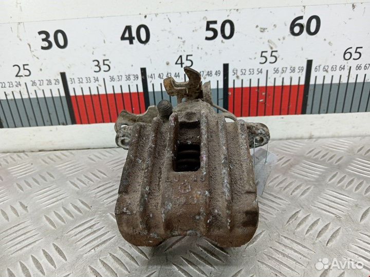 Суппорт задний левый для Audi A4 B5 8E0615423