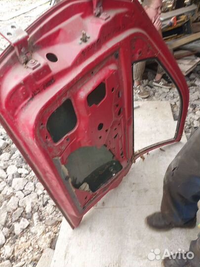 Дверь передняя правая на фольксваген поло