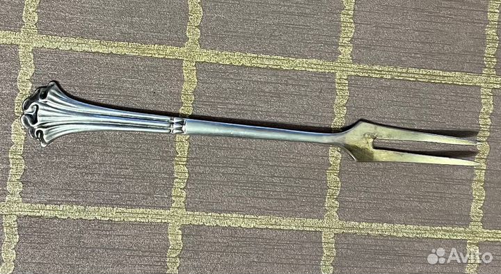 Вилка двузубая для лимона