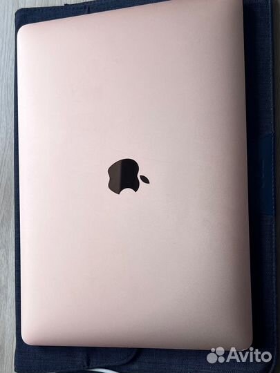 Apple MacBook Air 13 (Retina, 13 дюйм., 2018 г.)