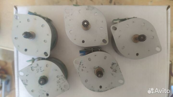 Шаговые моторы oki 5Y11AC1 KFL49LCB 841a