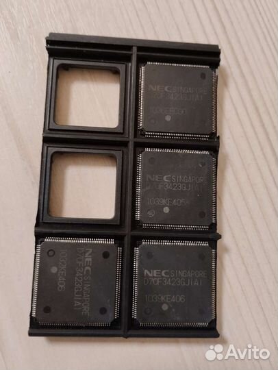 Процессор NEC D70F3423GJ(A)