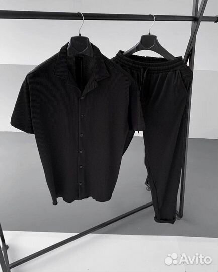 Костюм мужской летний