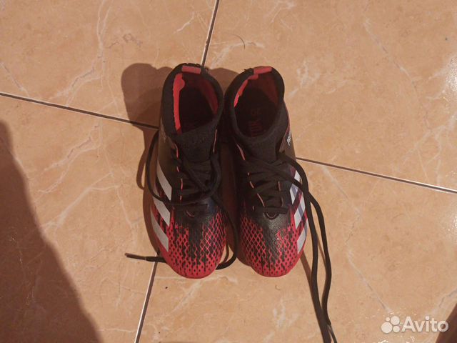 Бутсы adidas 31 футбольные