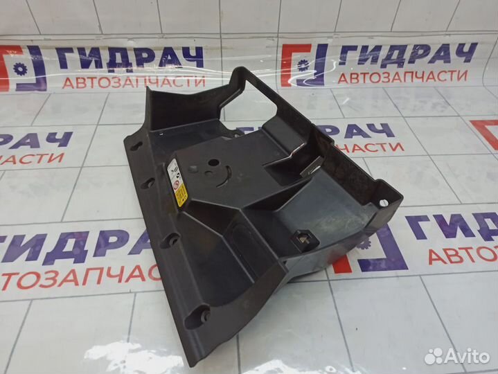 Накладка под торпедо правая Mitsubishi Lancer X 8006A064