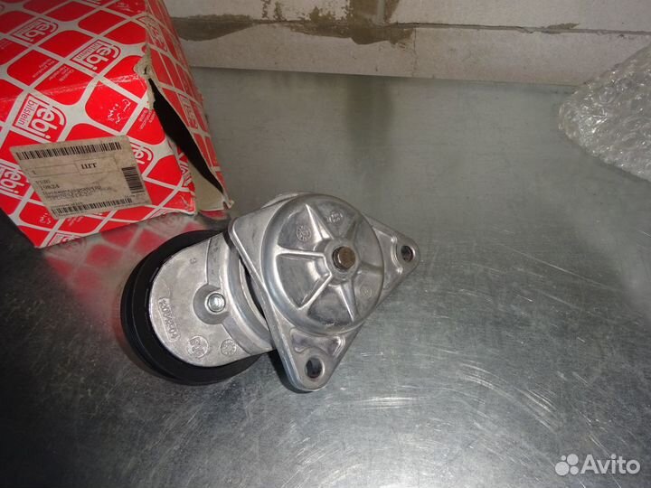 Натяжитель ремня приводного грм 19824 Febi Ford