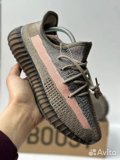Кроссовки Adidas yeezy boost 350 v2