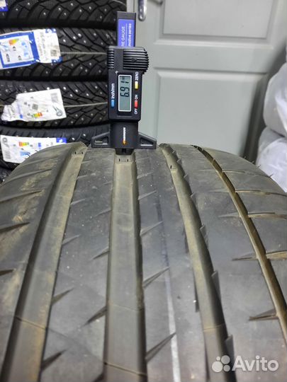 Michelin Pilot Sport 4 245/40 R19 98Y