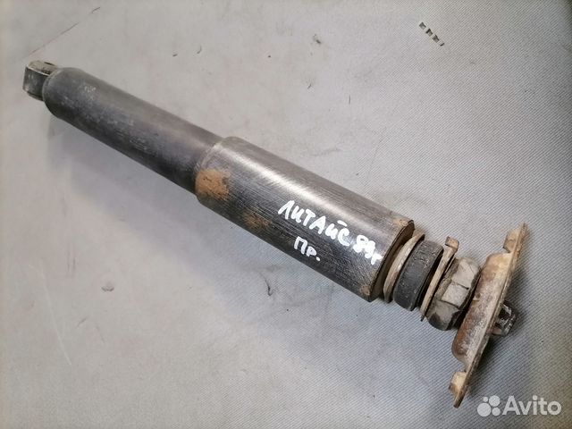 Амортизатор пер.правый Toyota Lite Ace 3Y 1989