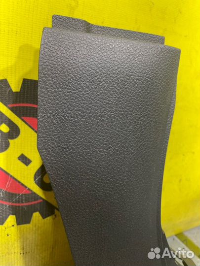 Обшивка стойки передняя правая Nissan Murano Z51