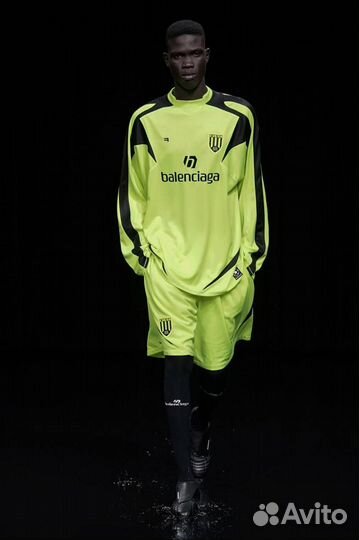 Лонгслив Balenciaga unisex