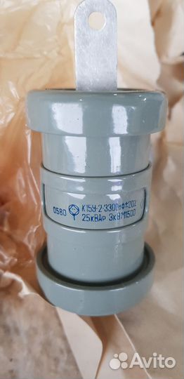 Кондесатор к15у