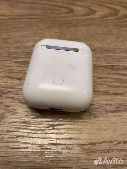 Airpods 1 оригинал кейс + правый наушник