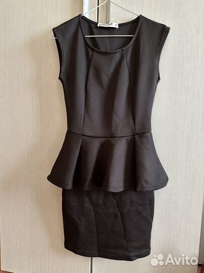 Платья женские