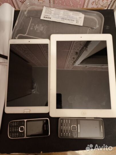 Планшеты и телефоны на запчасти