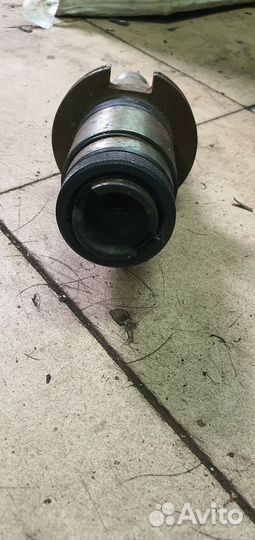 Патрон резьбонарезной