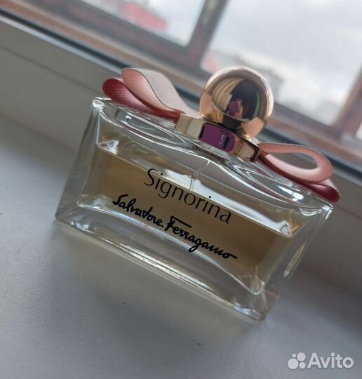 Salvatore Ferragamo Signorina EauDeParfum от 100мл