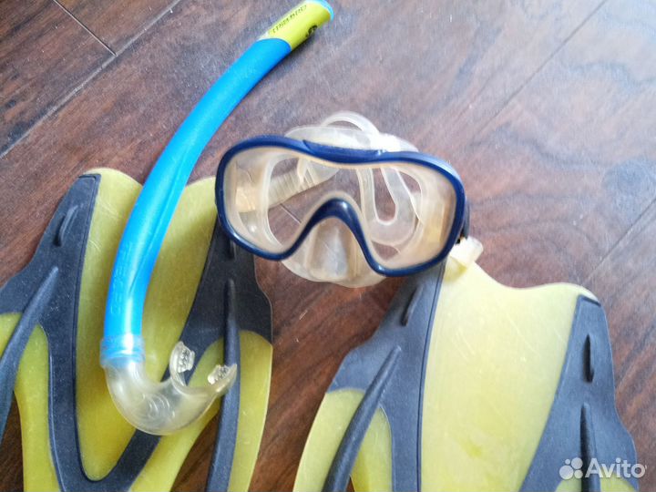 Ласты и маска с трубкой