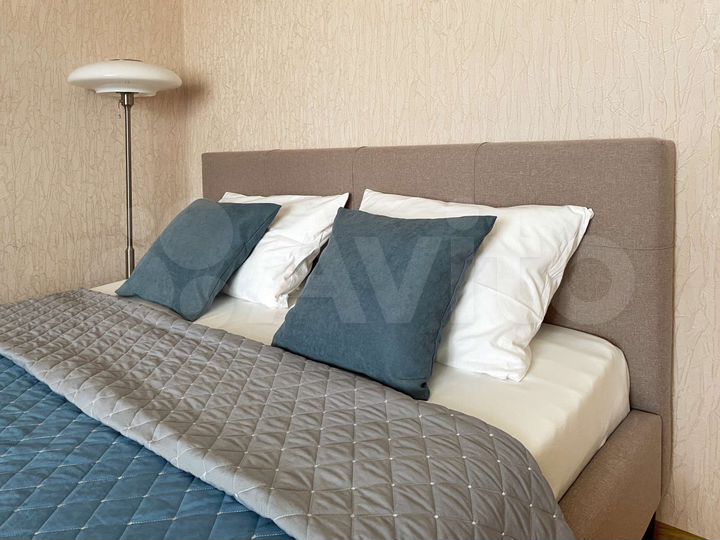 2-к. квартира, 80 м², 5/5 эт.