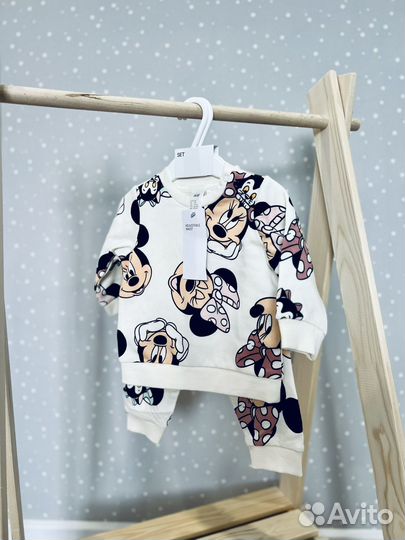 Костюм для девочки H&M 68