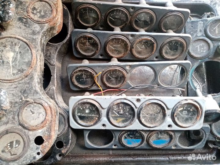 Приборные дадчики панели на УАЗ и др