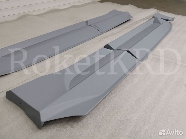 Накладки дверей toyota rav 4 с 2019 г TRD