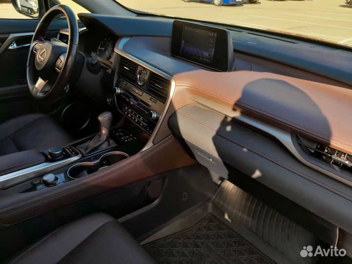 Lexus RX 2.0 AT, 2017, 95 720 км