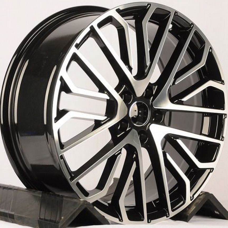Powcan 3S1261 : 8x19 5*112 Et:45 Dia:66,6 BKF