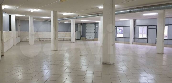 Свободного назначения, 830 м²