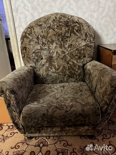Диван и кресло