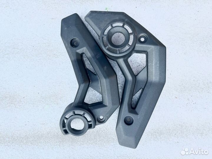 Kawasaki ER6F 2022 пластик подножек