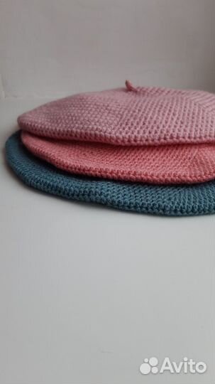 Берет вязаный розовый