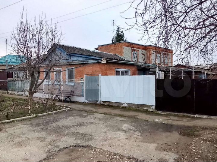 Дом 130 м² на участке 8 сот.