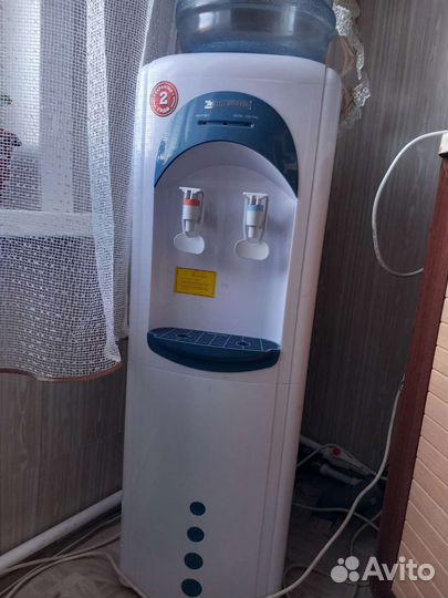 Куллер для воды