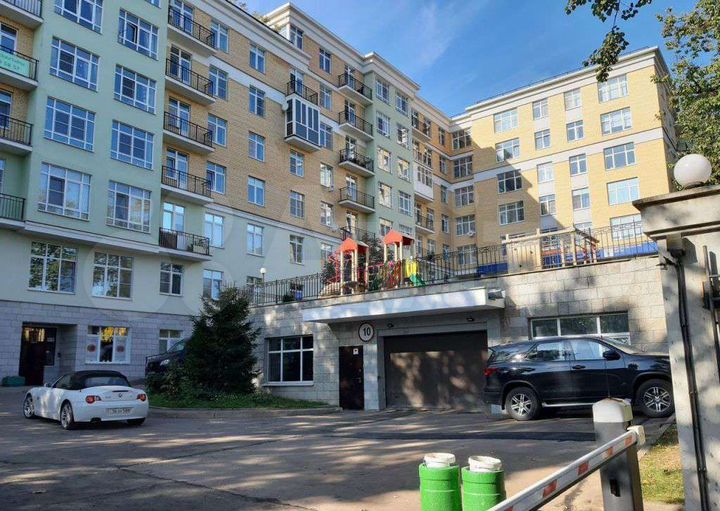 Машиноместо, 18 м²
