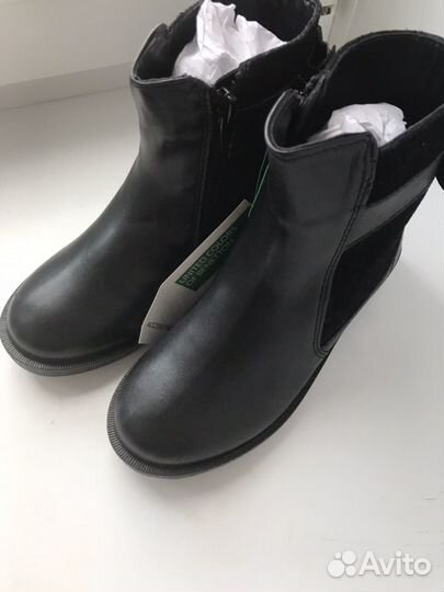 Ботинки осенние для девочки Benetton